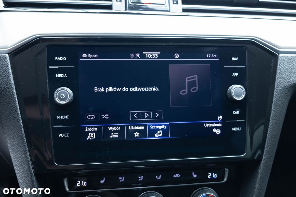 Volkswagen Passat Variant 2.0 TSI Business DSG - 27