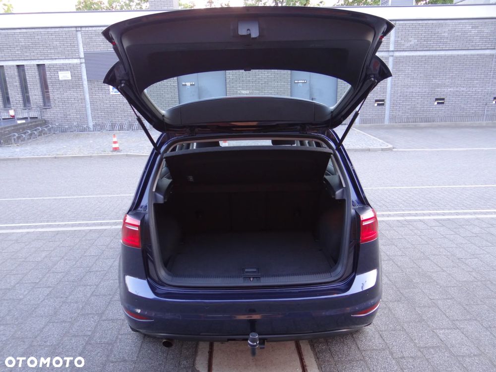 Volkswagen Golf Sportsvan 1.6 TDI BlueMotion Technology Comfortline - 23