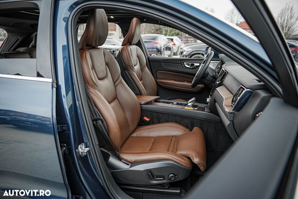 Volvo XC 60 Recharge T8 Twin Engine eAWD Inscription - 13