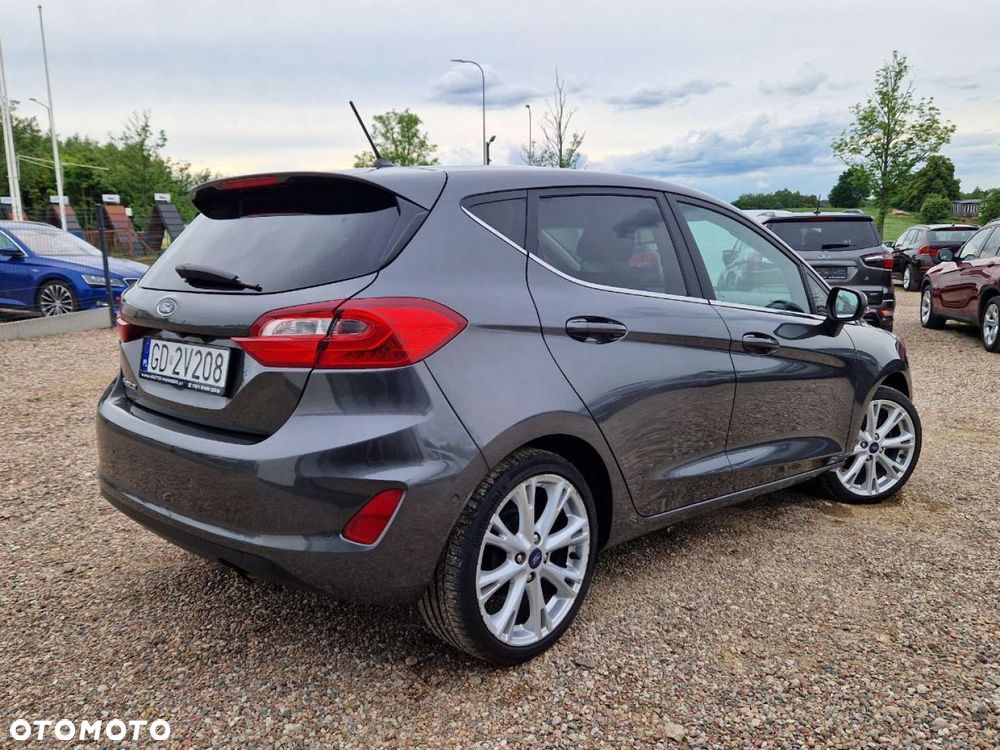 Ford Fiesta 1.0 EcoBoost S&S TITANIUM - 2