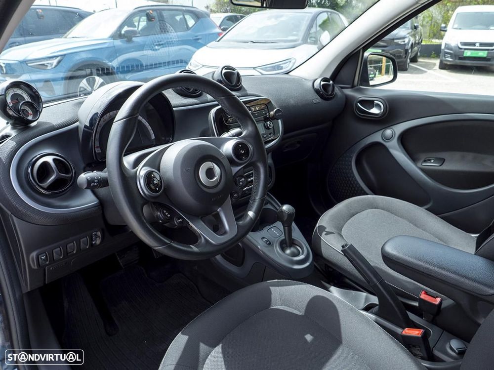 Smart ForFour EQ - 22