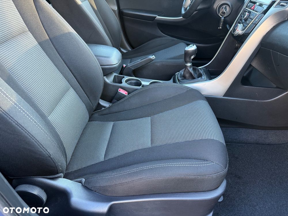 Hyundai i30 1.4 Style - 31