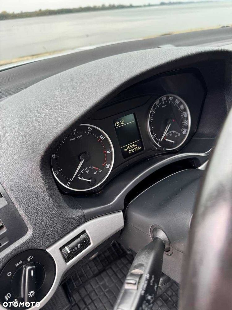 Skoda Octavia - 7