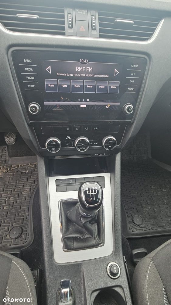 Skoda Octavia 1.6 TDI SCR Ambition - 11