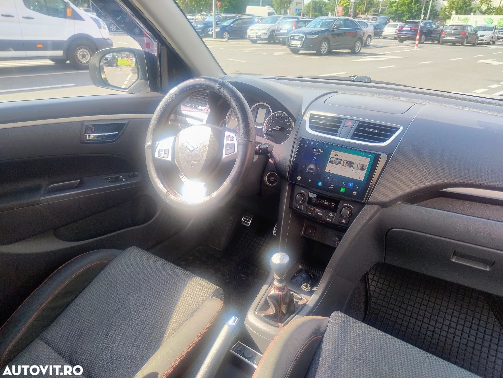 Suzuki Swift 1.6 Sport - 1
