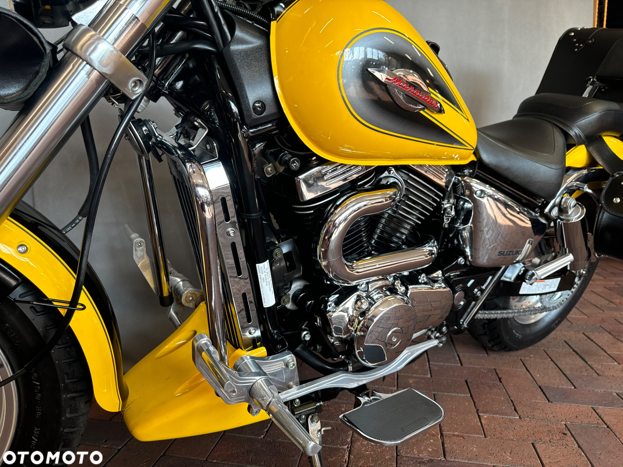 Suzuki Marauder - 19