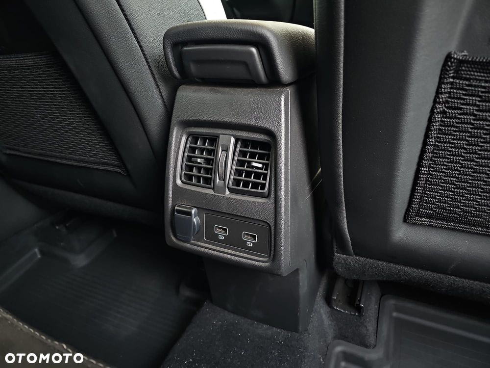 Renault Captur 1.0 TCe Techno - 13