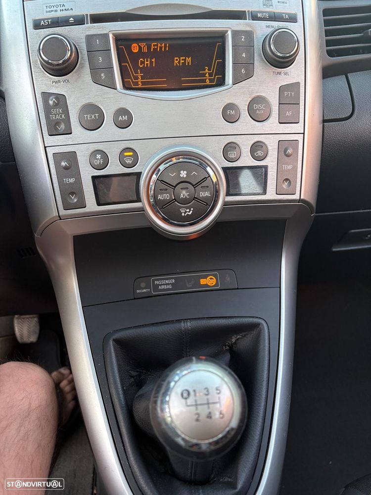 Toyota Verso 2.0 D-4D Energy - 26