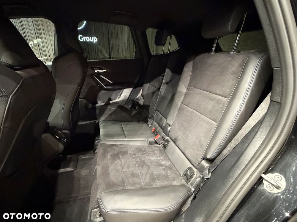 BMW X1 sDrive18i M Sport - 12