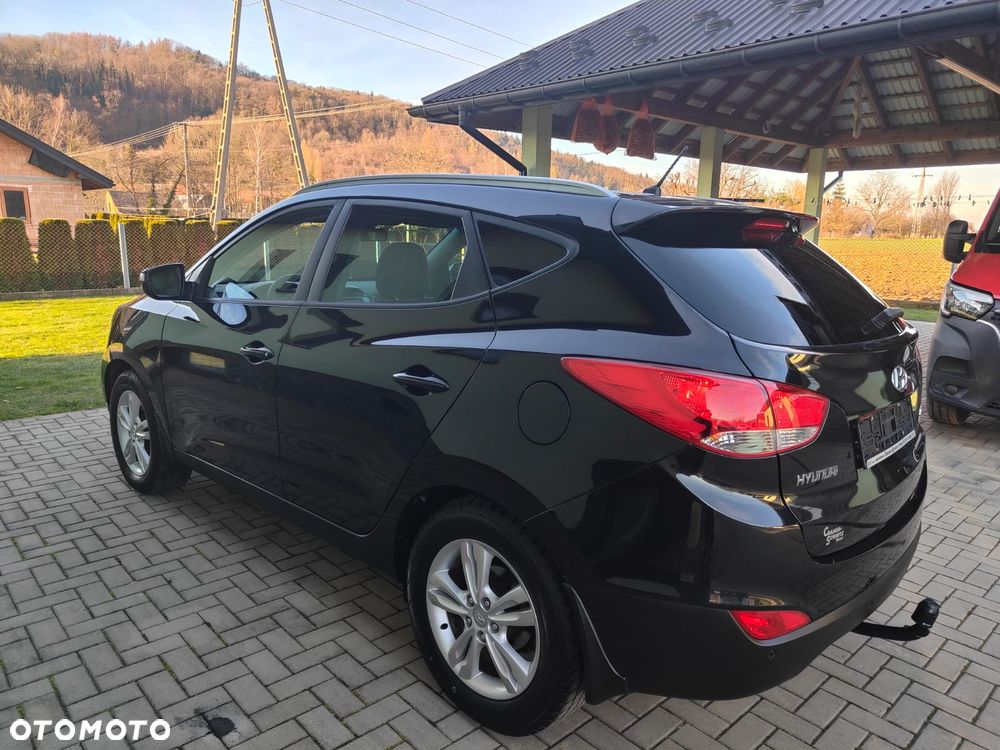 Hyundai ix35 1.7 CRDi 2WD blue Comfort - 4