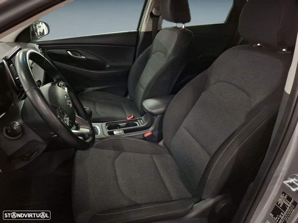 Hyundai i30 SW 1.0 T-GDi Style Plus - 11