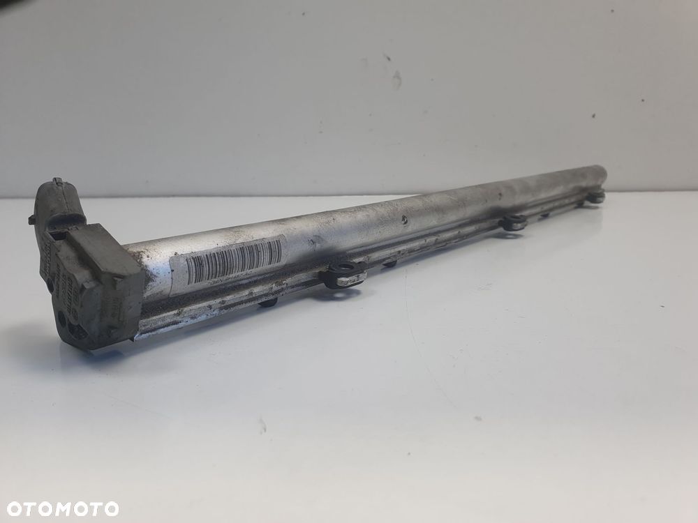 Volvo V70 III S80 II 3.0 T6 LISTWA WTRYSKOWA paliwa 7G9N-9H487-AC - 4