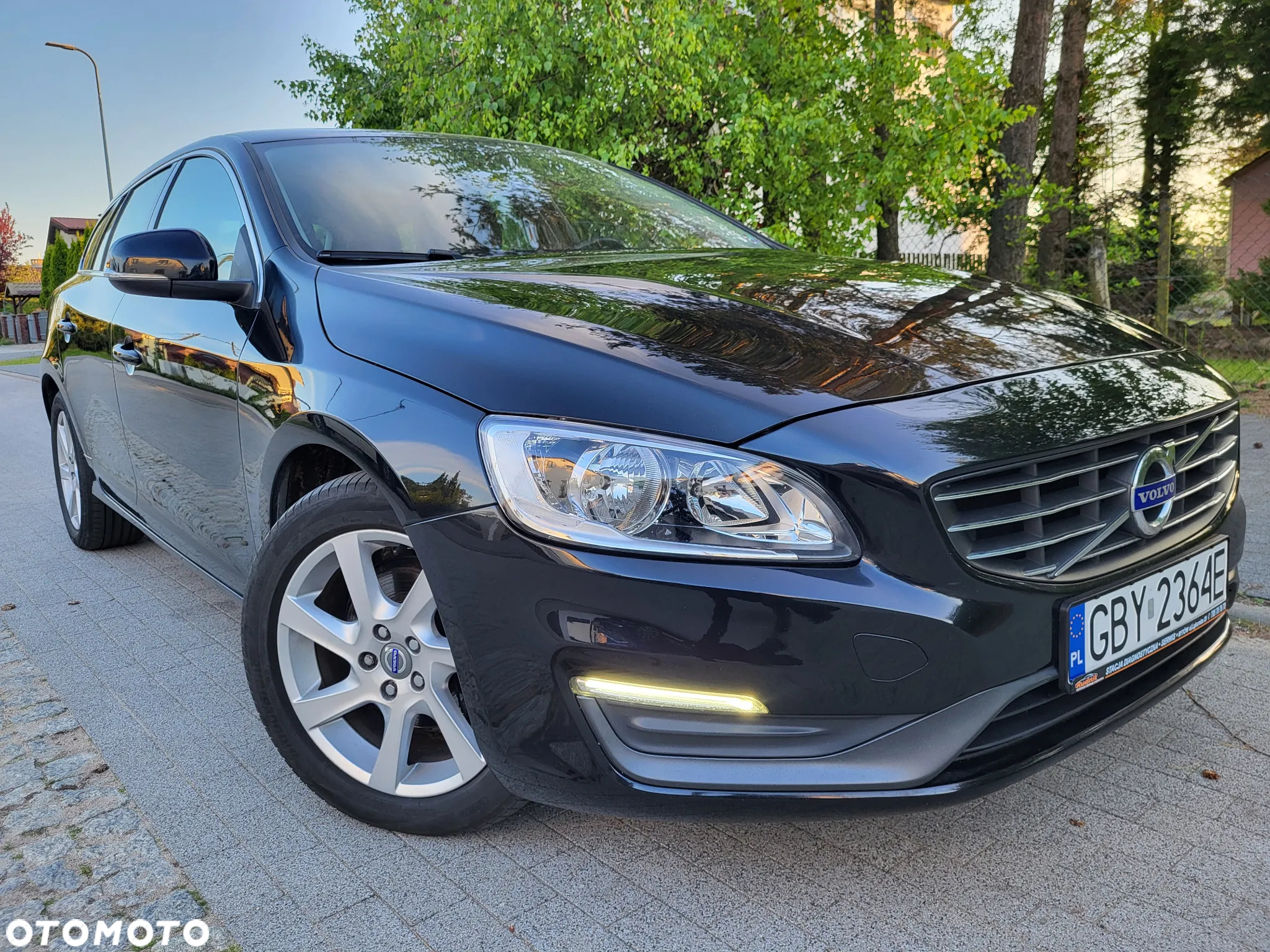 Volvo V60 D4 Drive-E Ocean Race - 12