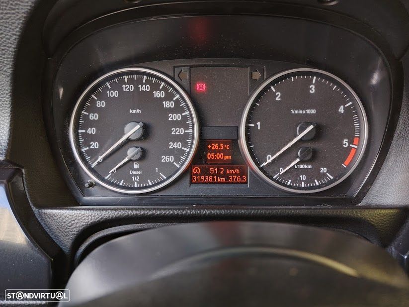 BMW 320 - 17