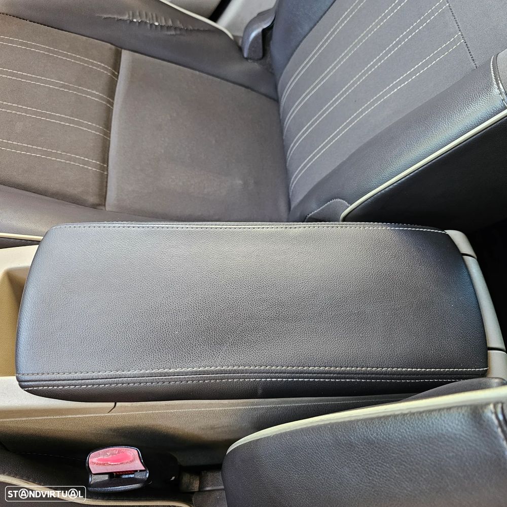 Renault Grand Scénic 1.5 dCi Luxe 7L - 22