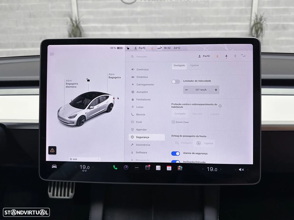 Tesla Model 3 Standard Range Plus RWD - 33