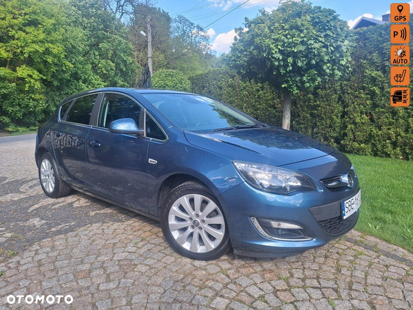 Opel Astra 1.4 Turbo Cosmo