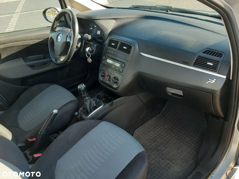 Fiat Grande Punto 1.4 16V Dynamic - 10