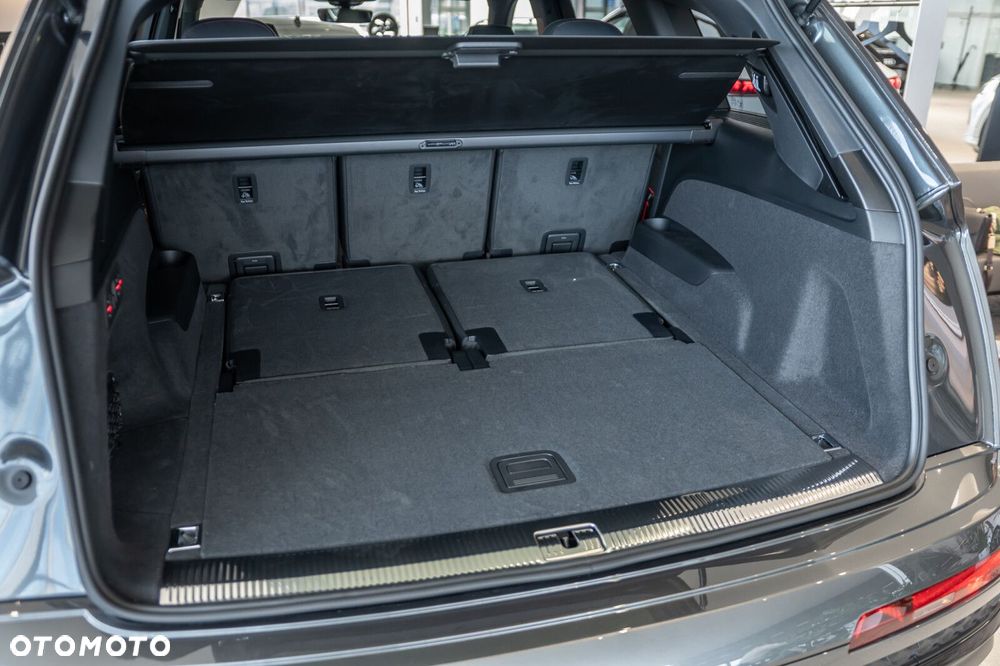 Audi SQ7 - 8