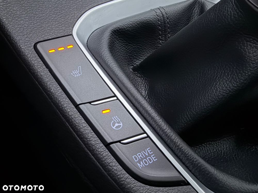 Hyundai i30 1.5 T-GDI 48V Premium - 22