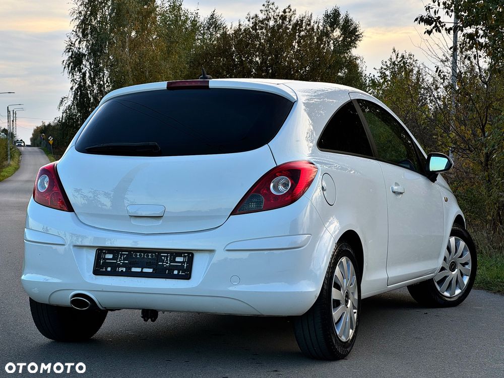 Opel Corsa 1.2 16V Color Edition - 11