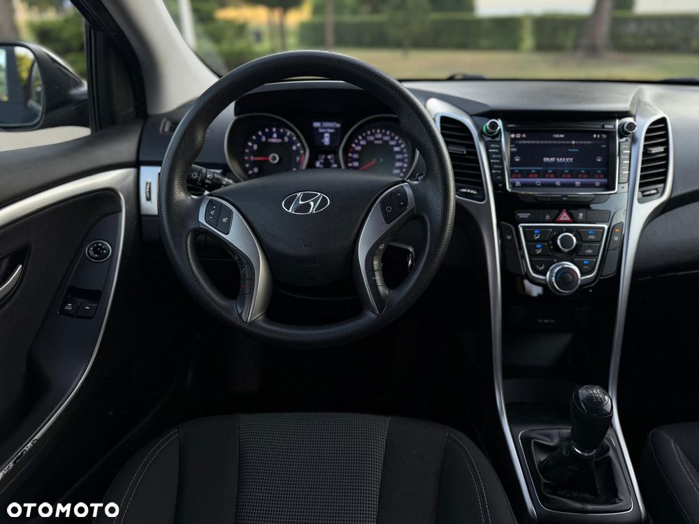 Hyundai i30 1.4 Trend - 38