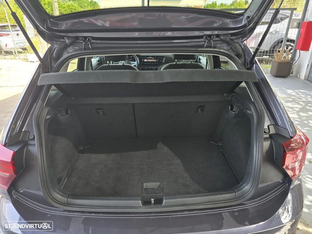 VW Polo 1.0 TSI Urban DSG - 24