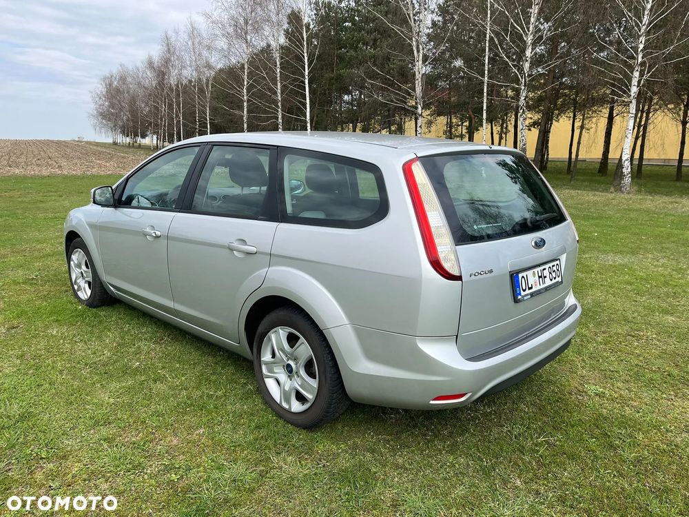 Ford Focus 1.6 16V Silver Magic - 3