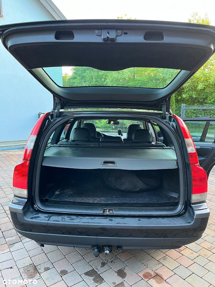 Volvo V70 2.4 - 8