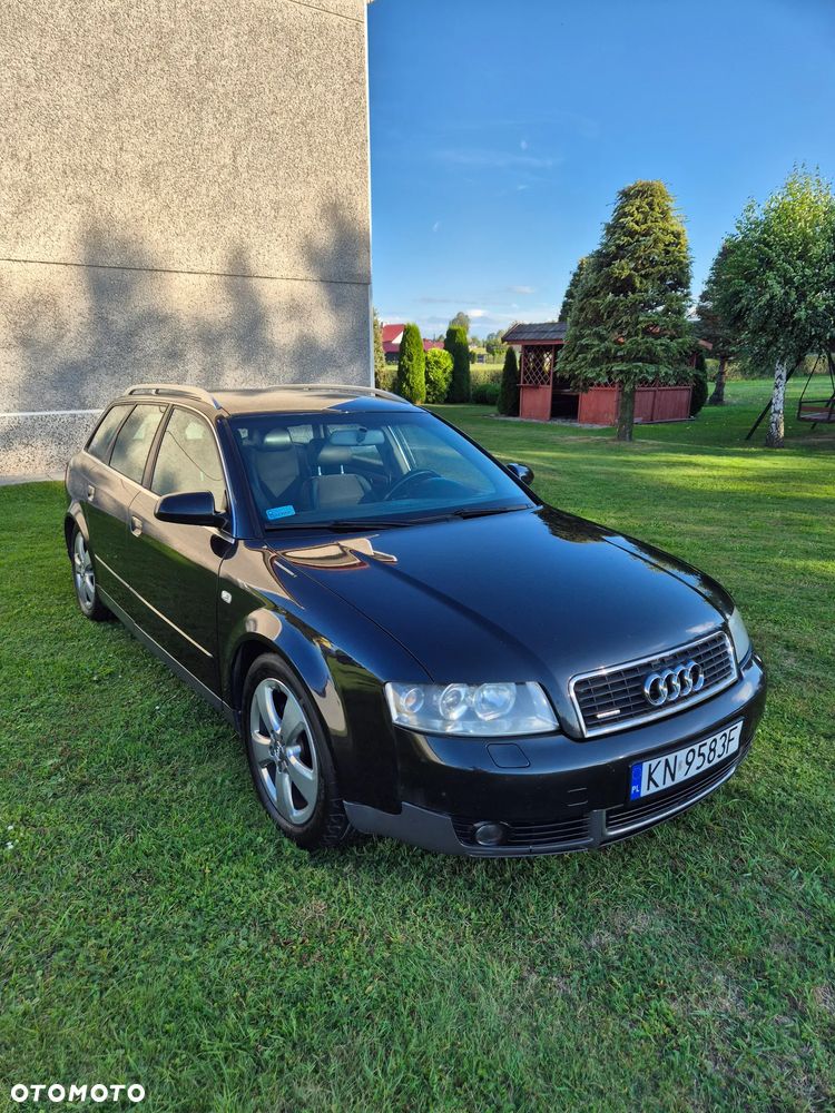 Audi A4 Avant - 1