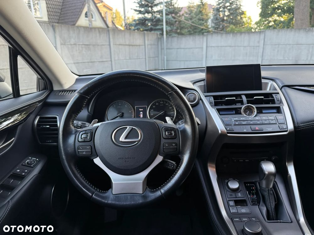 Lexus NX 200t Elite AWD - 13