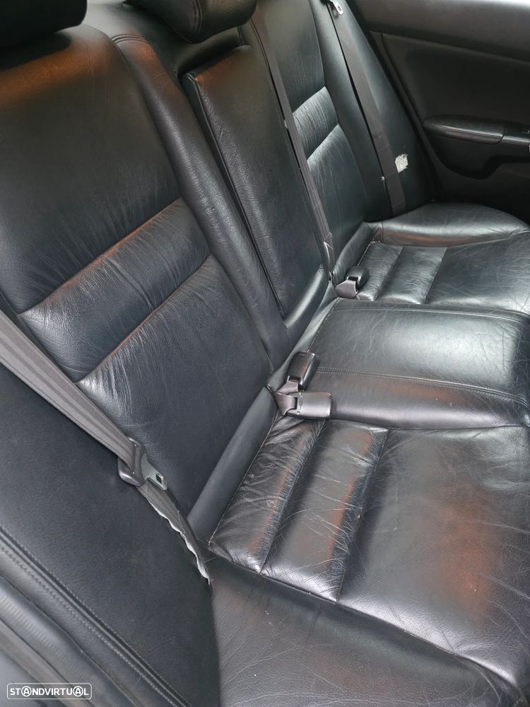 Honda Accord 2.4 Executive W/Navi Auto. - 11
