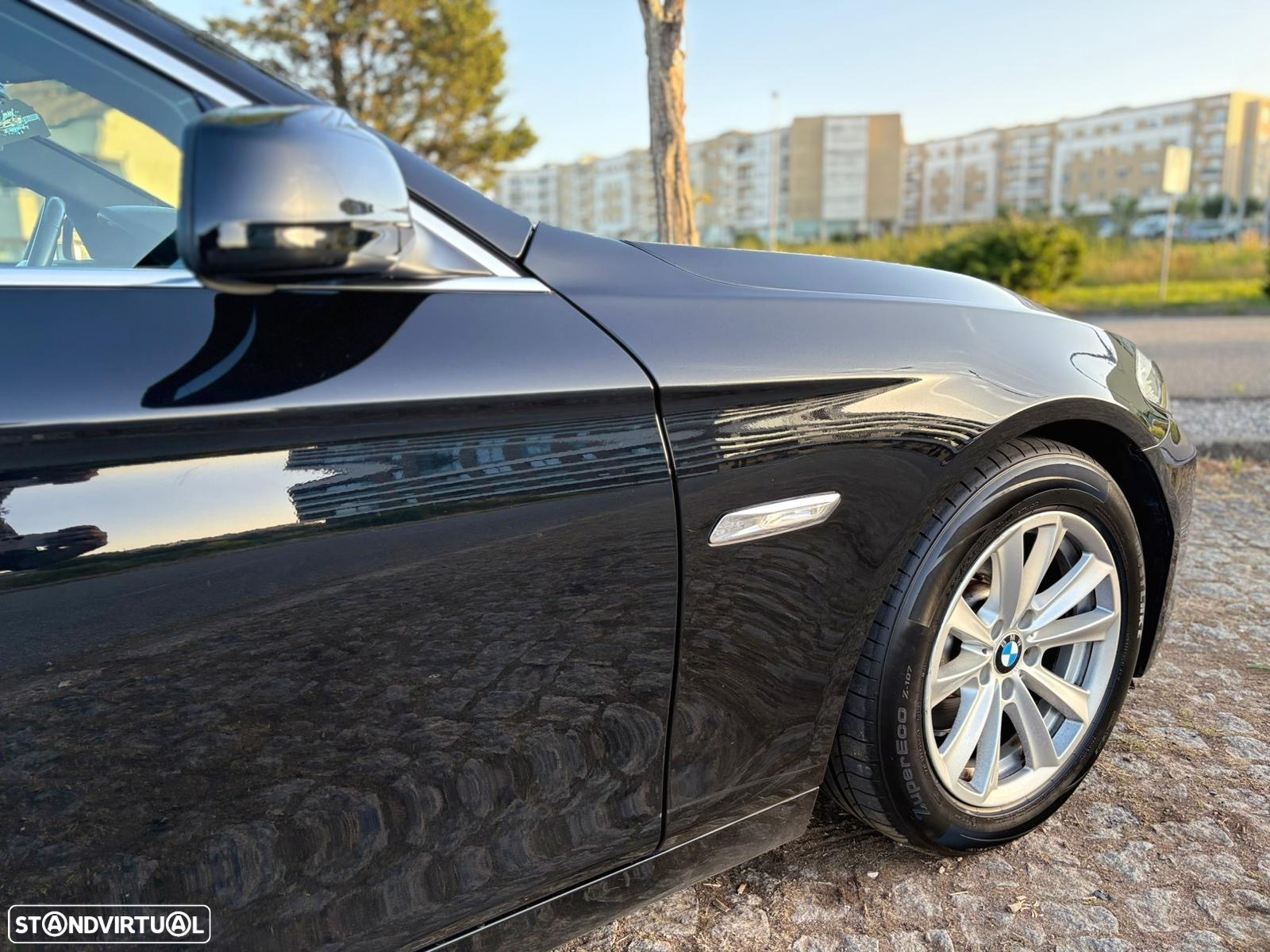 BMW 520 d Line Luxury Auto - 4
