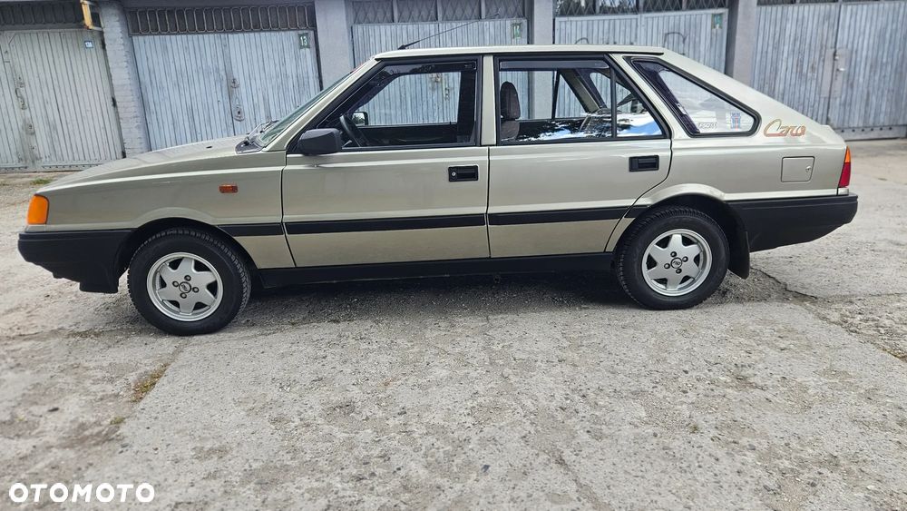 Polonez Caro - 11