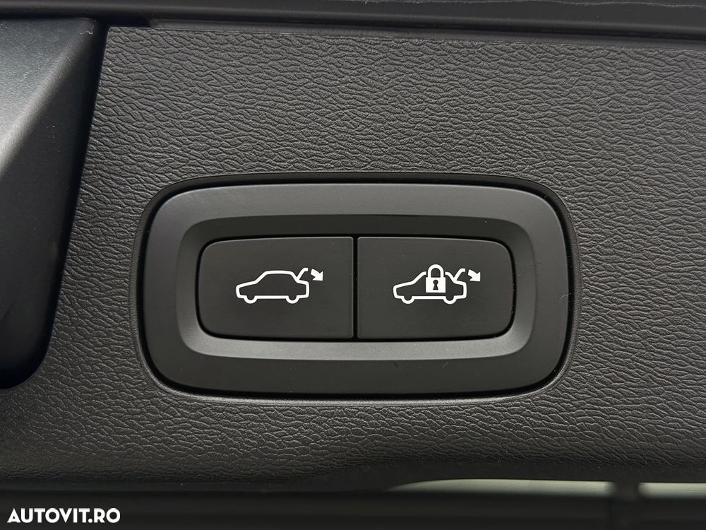 Volvo XC 60 B4 D AWD Geartronic RDesign - 35