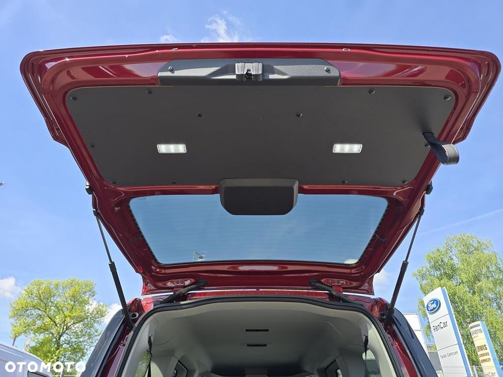 Ford Tourneo Connect Grand - 8