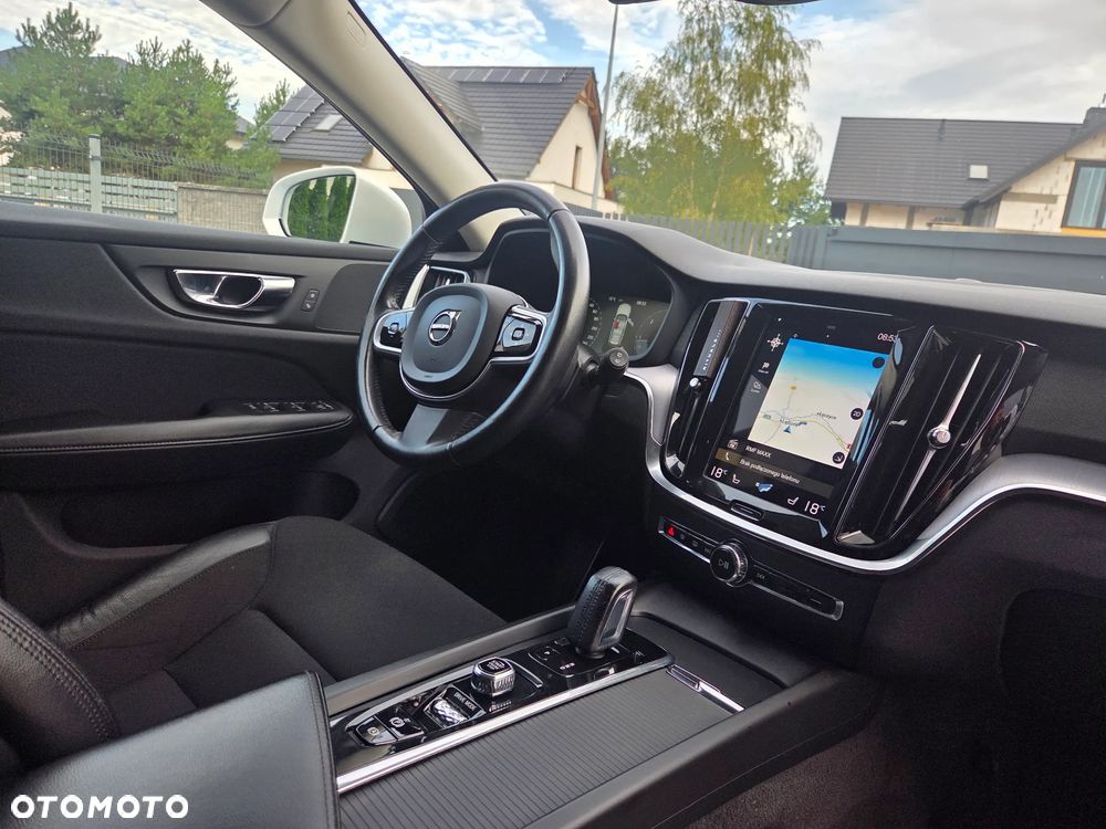 Volvo V60 Cross Country B4 D AWD Geartronic - 20