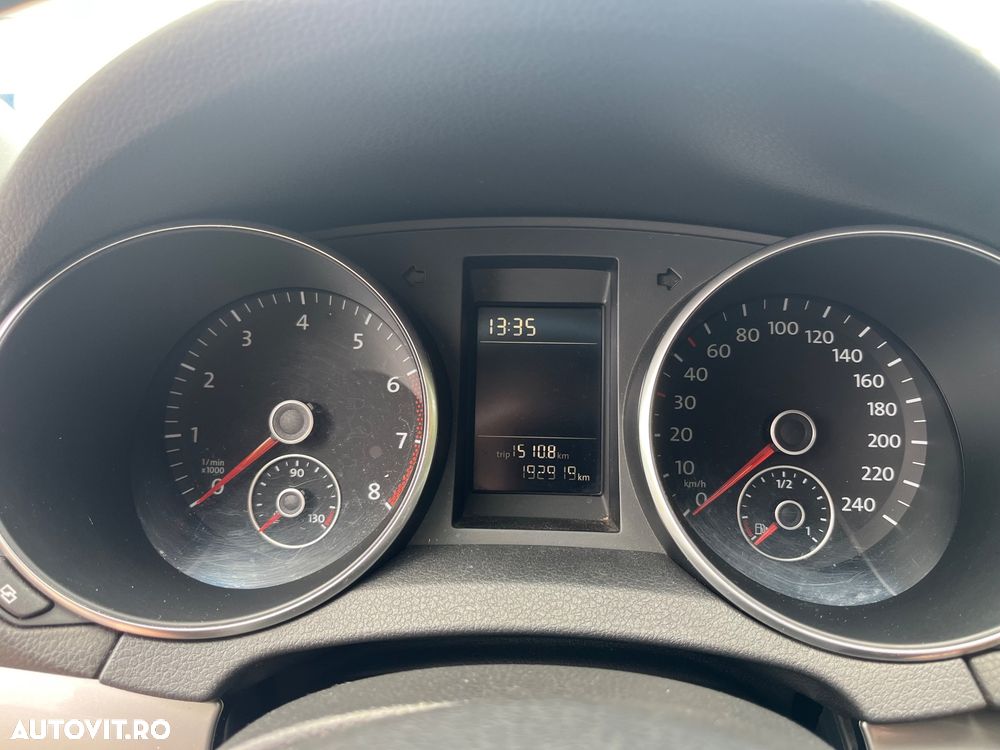 VOLKSWAGEN Golf 2010 — imagine 7