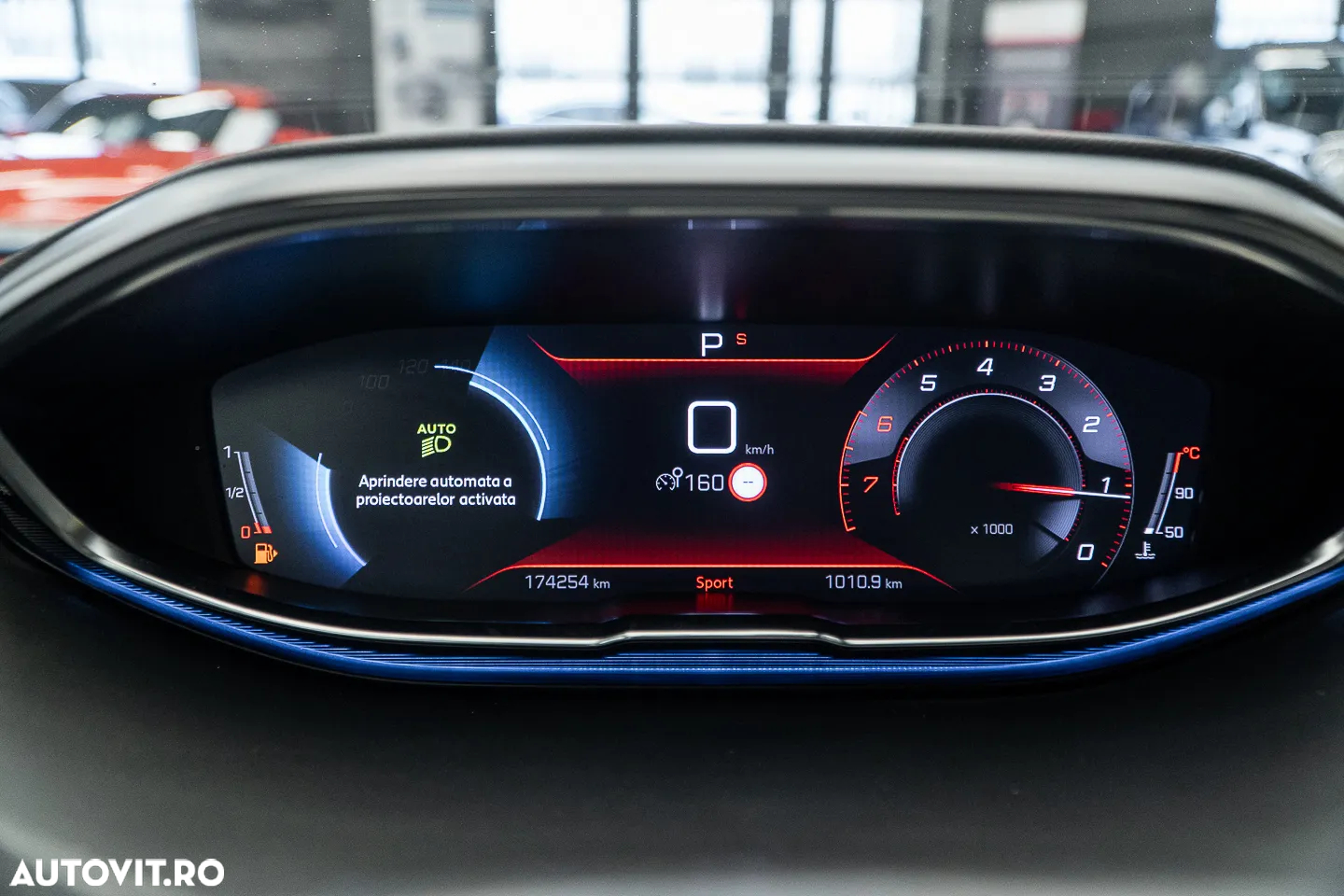Peugeot 3008 PureTech 130 Stop & Start GPF EAT8 Allure - 34