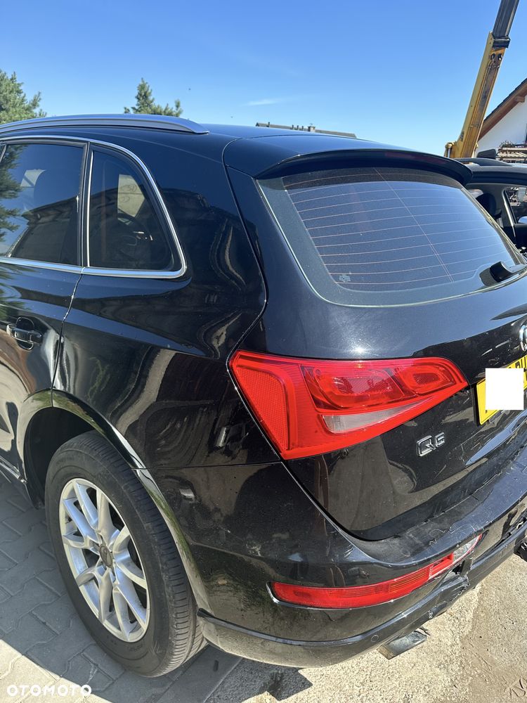 AUDI Q5 2013 BŁOTNIK ĆWIARTKA L/P LY9B - 2
