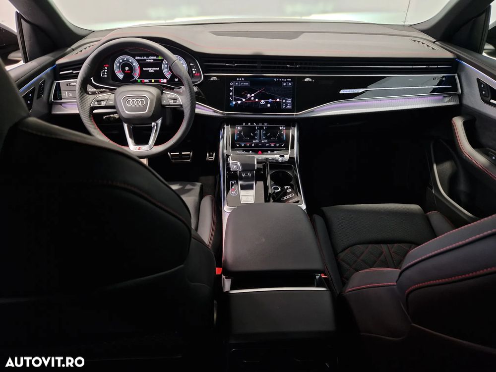 Audi Q8 55 TFSI quattro Tiptronic MHEV - 12