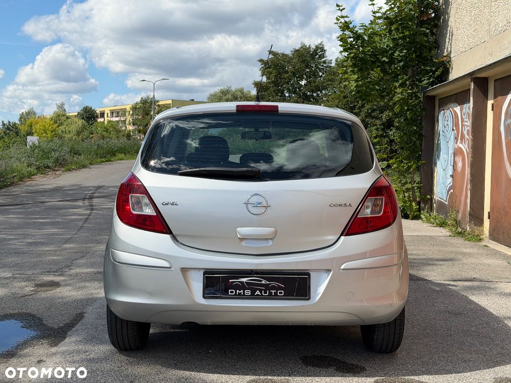 Opel Corsa 1.2 16V Enjoy - 10