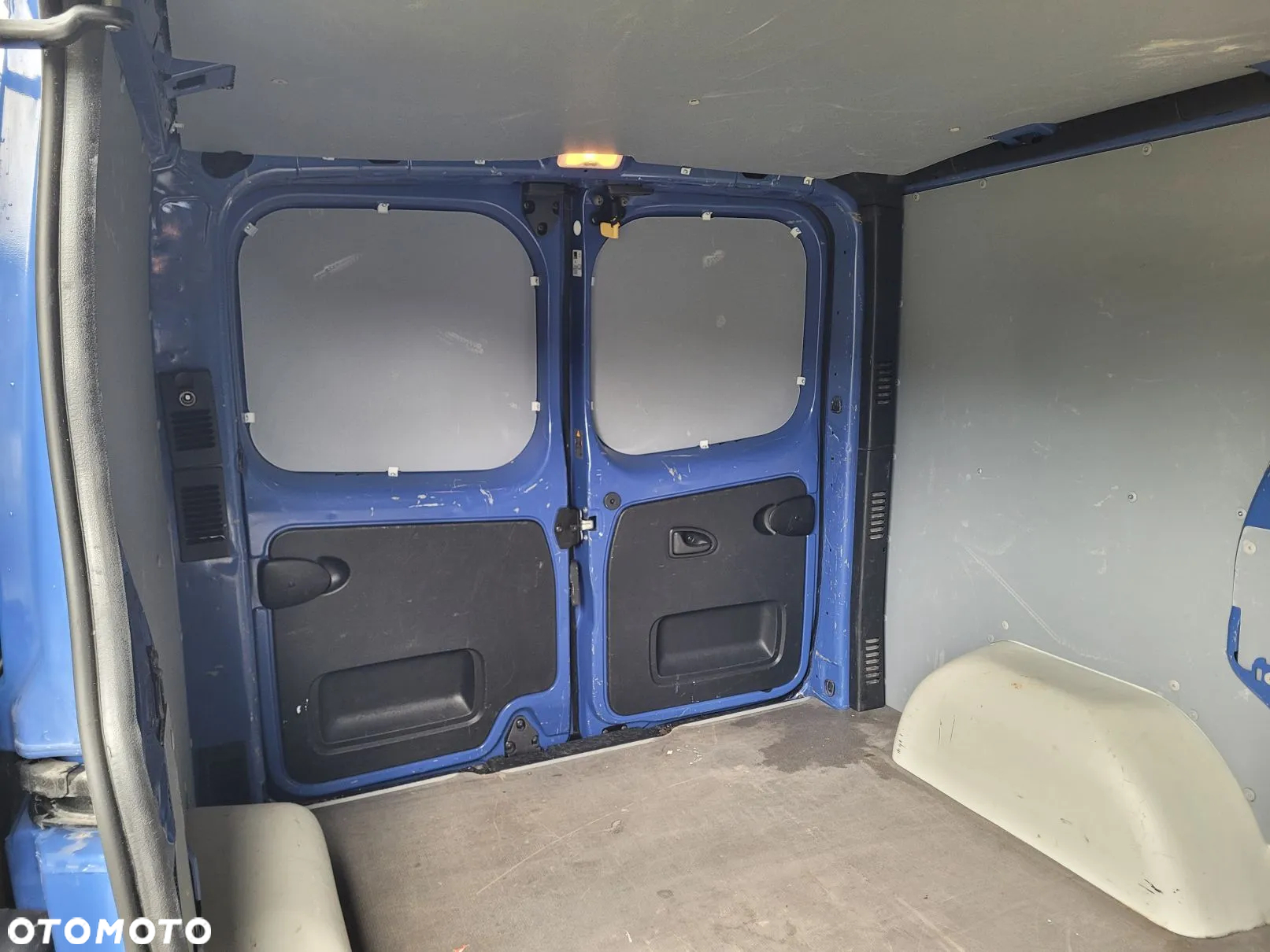 Opel Vivaro 3-osobowy Webasto Nawigacja super stan - 21