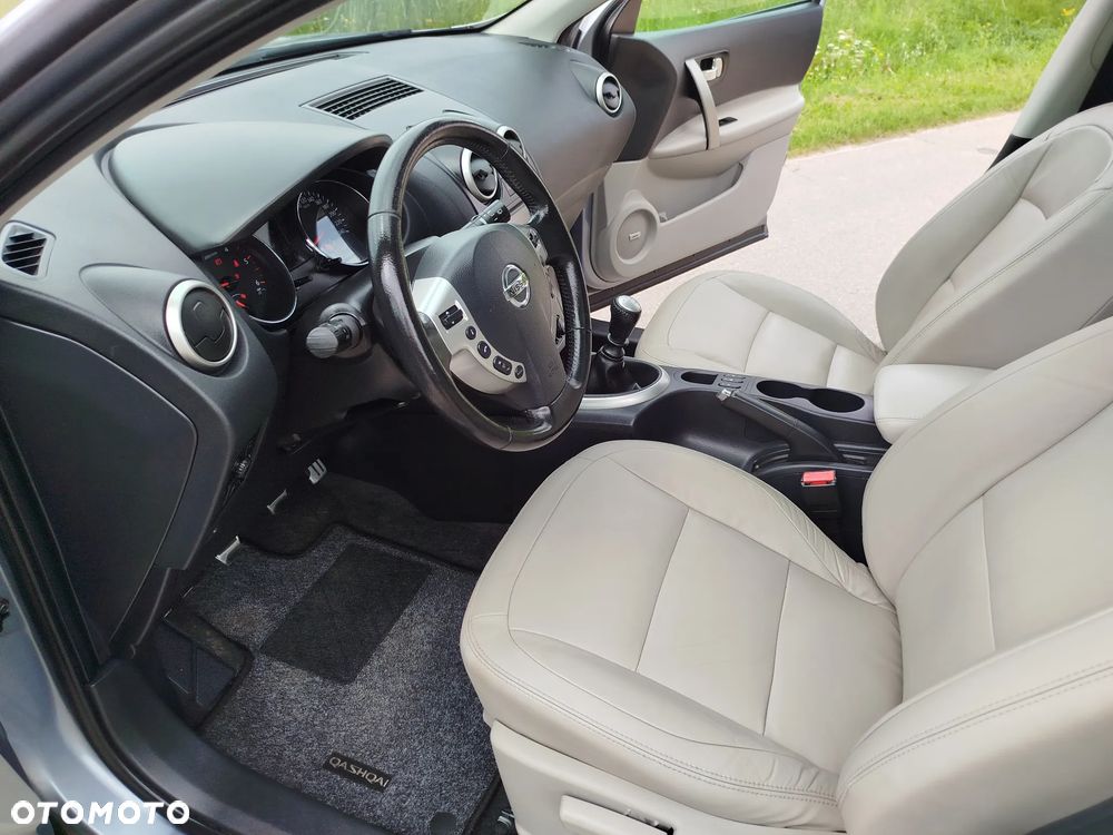 Nissan Qashqai 1.5 dCi Tekna - 11