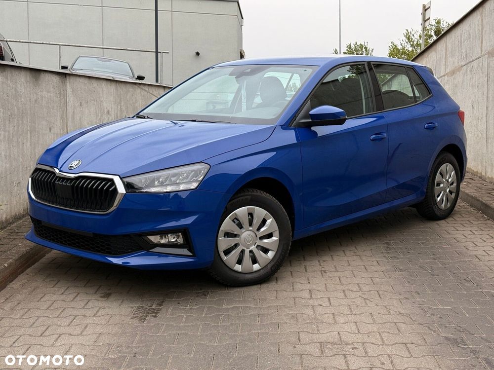 Skoda Fabia 1.0 Essence - 5