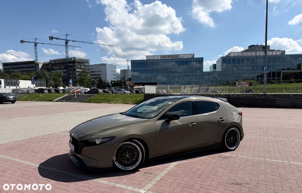 Mazda 3 - 4