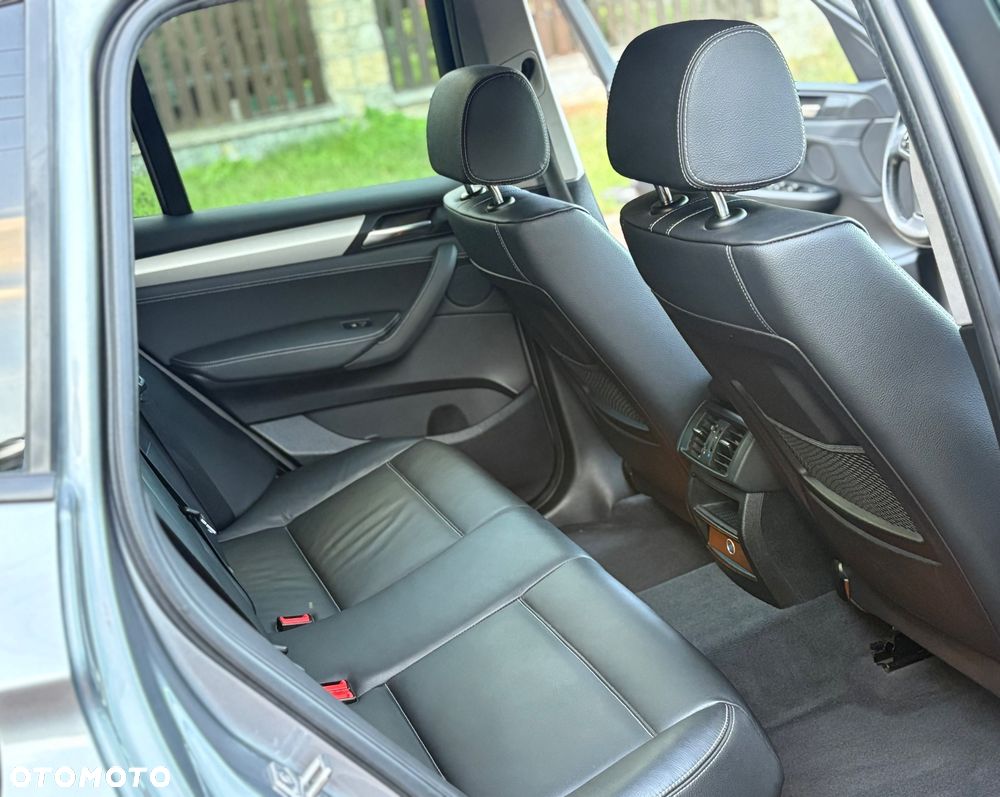 BMW X3 xDrive20d - 37