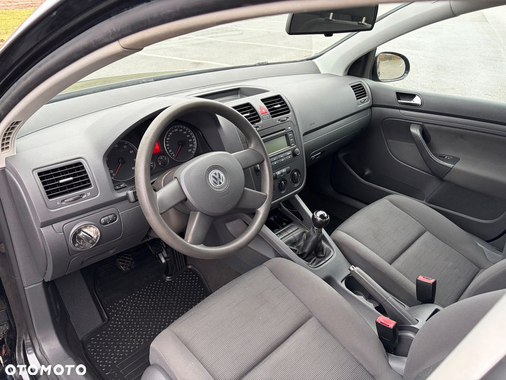 Volkswagen Golf 1.6 Basis - 12