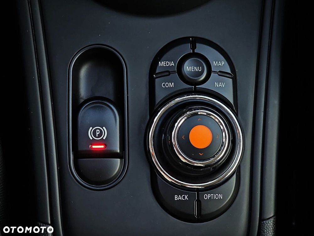 MINI Countryman One D - 30