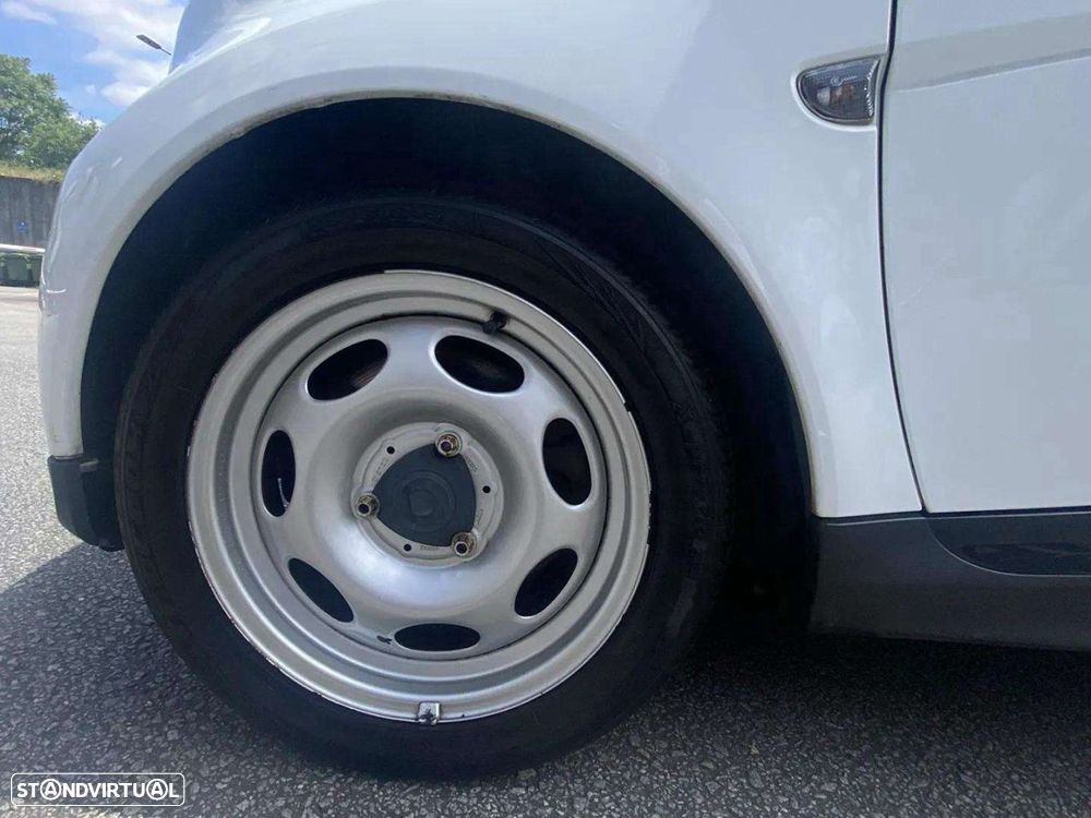 Smart ForTwo Coupé 1.0 mhd Pure 61 - 10